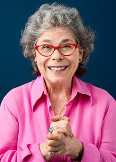 Shelley Hainer professional headshot