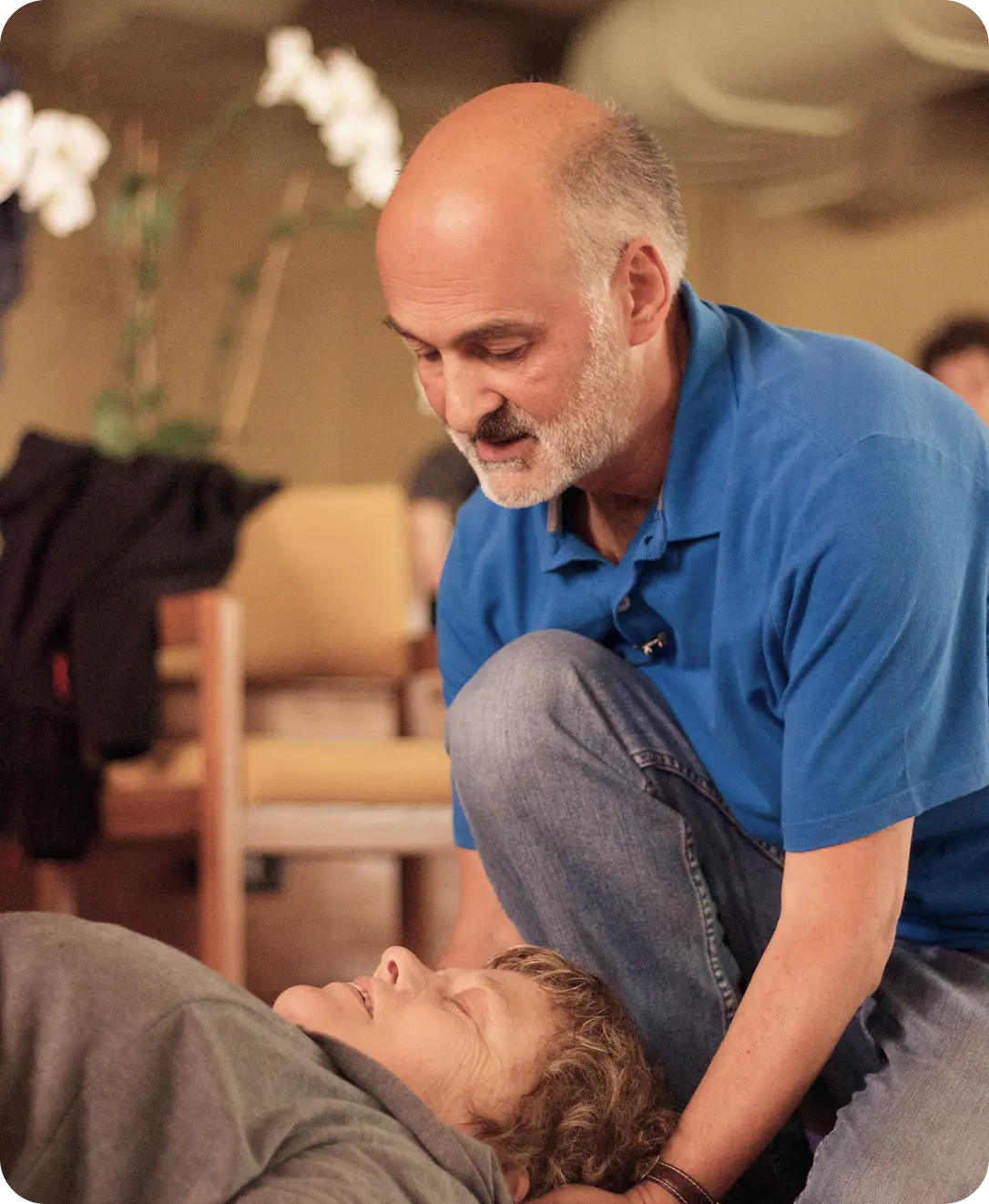 What happens in a class or workshop infographic showing step-by-step process